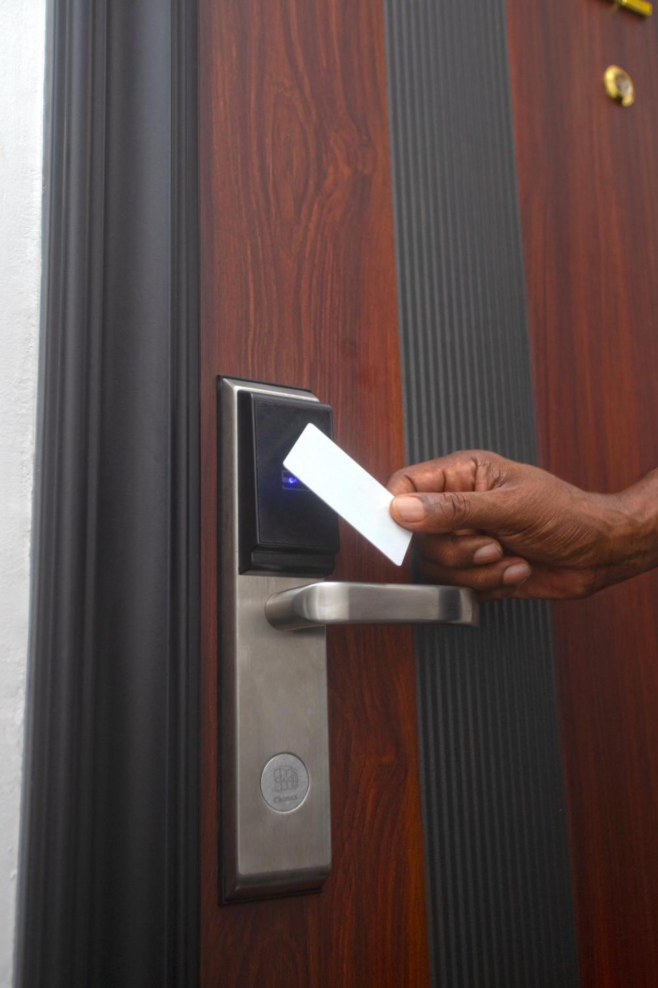 Labev Hotel Kumasi Exterior photo