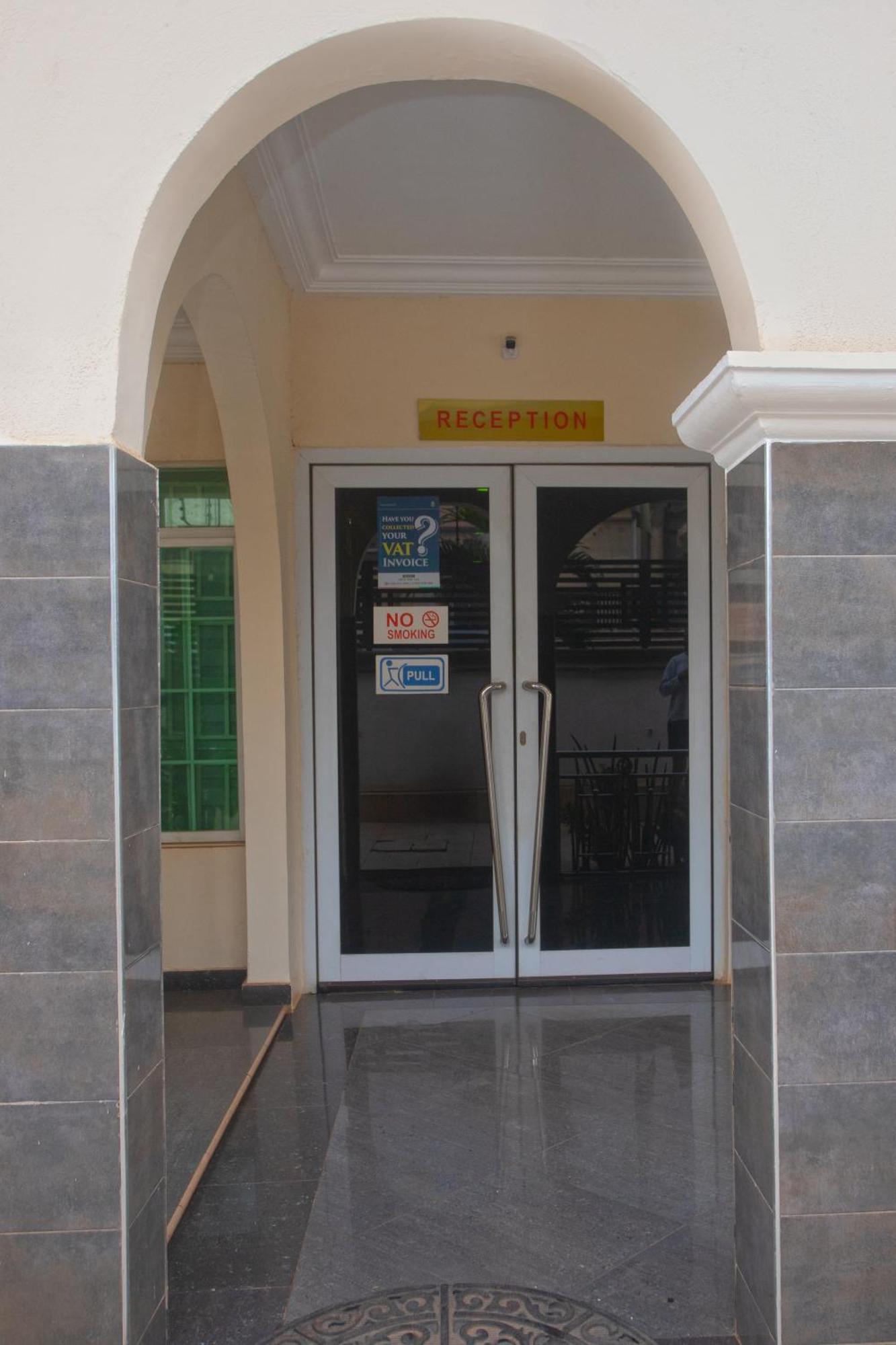 Labev Hotel Kumasi Exterior photo