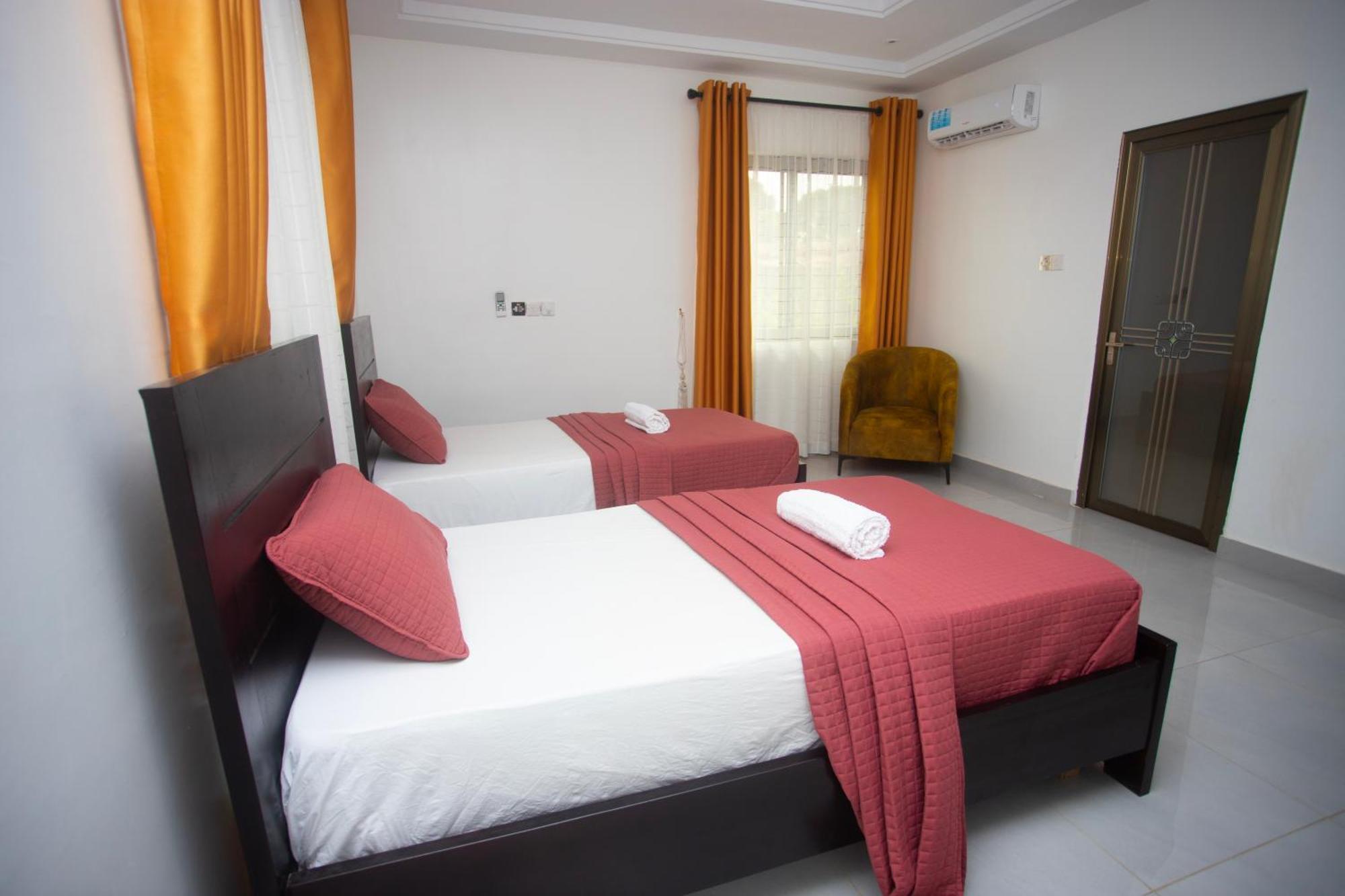 Labev Hotel Kumasi Exterior photo